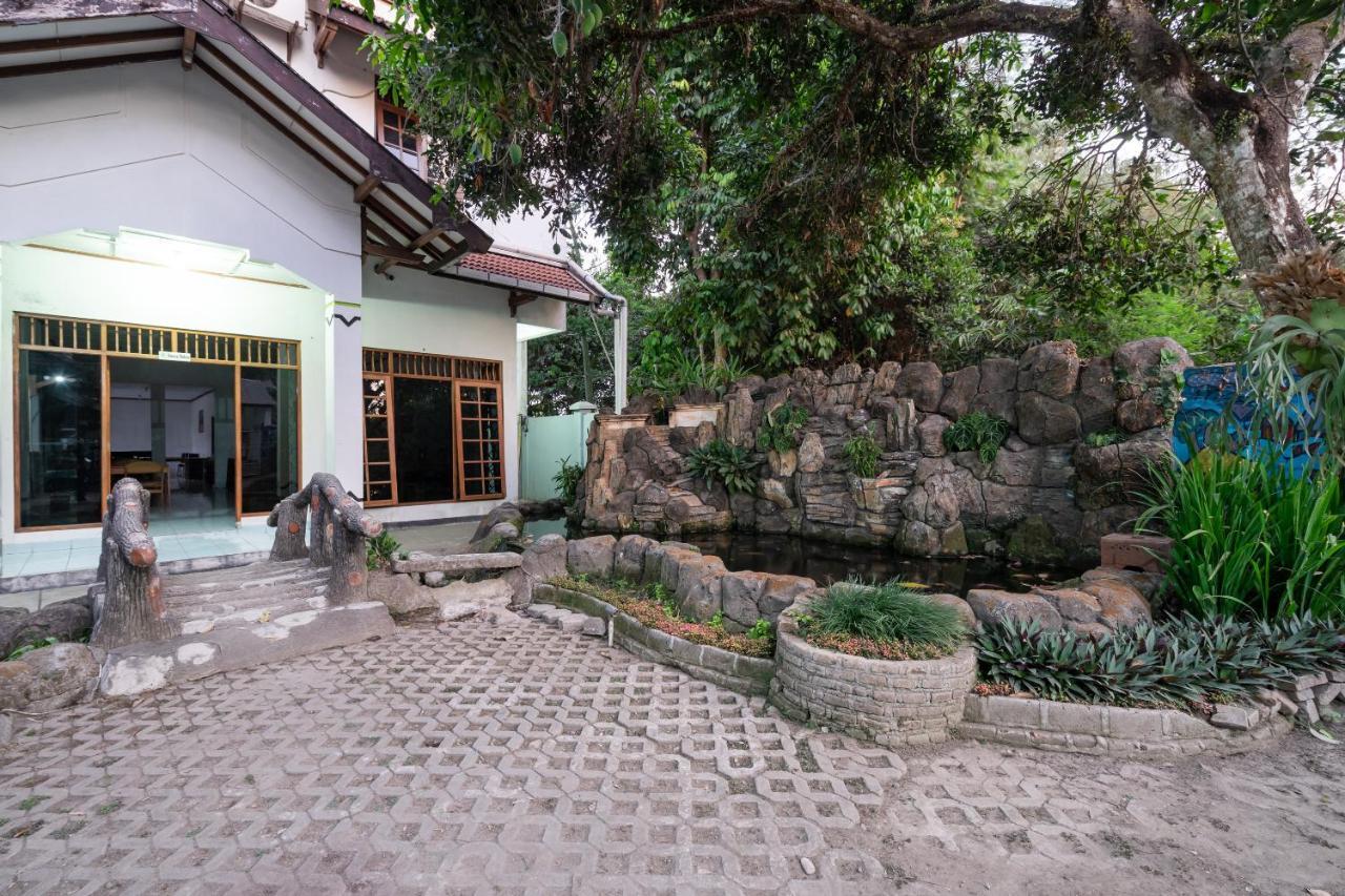 Super Oyo 1778 Omah Duwet Hotel Beran Kidul Exterior foto