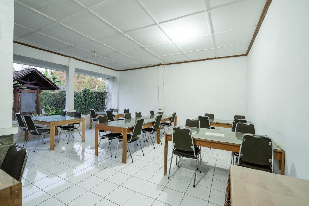 Super Oyo 1778 Omah Duwet Hotel Beran Kidul Exterior foto